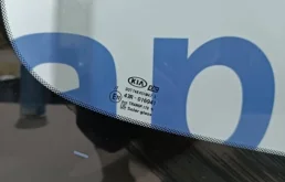 Стекла и зеркала для Kia Picanto на фотографиях