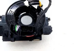 Подрулевой шлейф для Toyota RAV4 на фотографиях