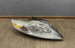 Фара правая для Ford Mondeo 4