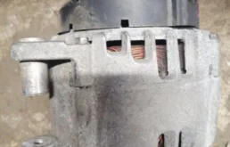 Генератор для Volkswagen Golf 2009 года на фотографиях