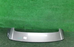 Молдинг двери задний левый для Toyota RAV4 2015 года на фотографиях