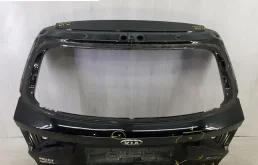 Крышка багажника для Kia Rio X line 2017 года на фотографиях