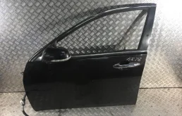 Двери для Honda Accord 2006 года на фотографиях