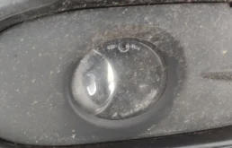 Противотуманка (ПТФ) передняя правая для Volvo C30 2009 года на фотографиях