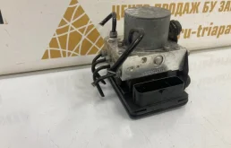 Блок ABS для Skoda Rapid 2018 года на фотографиях