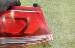 Фонарь левый для Hyundai Solaris 2019 года на фотографиях