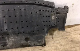 Защита картера двигателя для Suzuki Grand Vitara 2007 года на фотографиях