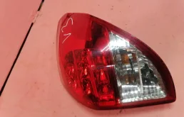 Фонарь внешний правый для Toyota RAV4 XA30 2005-2012