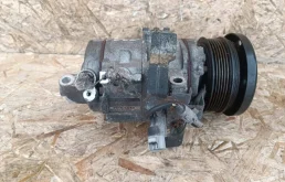 Компрессор кондиционера для Toyota Land Cruiser 2012 года на фотографиях