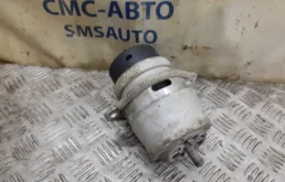 Подушка двигателя задняя левая нижняя для Volkswagen Touareg 2014 года на фотографиях