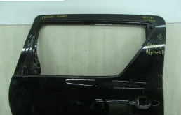 Двери для Toyota Alphard 2021 года на фотографиях