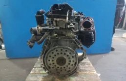 Двигатель без навесного для Honda Stream 2012 года на фотографиях