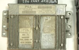 Блок управления двигателем для Peugeot 206 на фотографиях