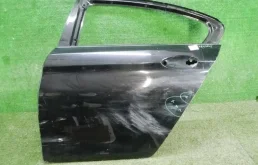 Дверь задняя левая для BMW 5er 2021 года на фотографиях