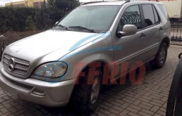 Зеркала для Mercedes-Benz M class 1999 года на фотографиях