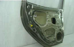 Двери для Kia Picanto 2008 года на фотографиях