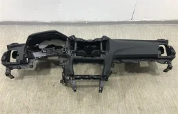 Подушка безопасности пассажира для Subaru Forester на фотографиях