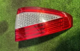 Фонарь внешний правый для Ford Mondeo 4