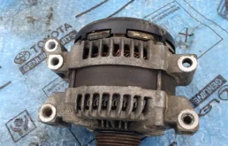 Генератор для Toyota Land Cruiser на фотографиях