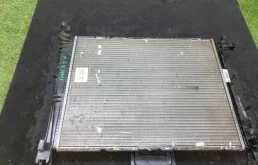 Радиатор охлаждения ДВС для Renault Logan 2005-2015 (LS)