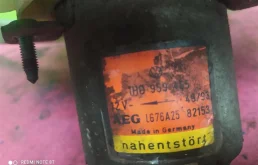 Вентилятор радиатора охлаждения ДВС для Volkswagen Golf 1997 года на фотографиях