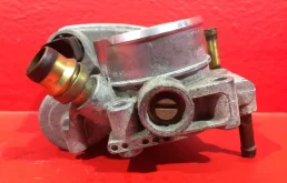 Дроссельная заслонка для Opel Zafira 2015 года на фотографиях