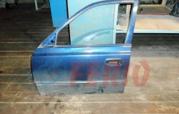 Двери для Hyundai Accent 2003 года на фотографиях