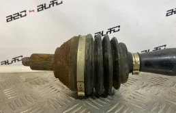 Привод передний правый для Volkswagen Polo 2012 года на фотографиях