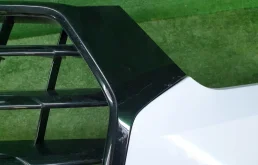 Бампер передний для Audi Q3 2024 года на фотографиях