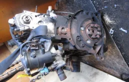 Двигатель без навесного для Citroen Berlingo 1998 года на фотографиях