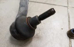 Рулевая рейка для Land Rover Range Rover Sport 2013 года на фотографиях