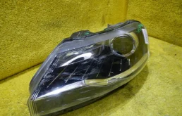 Фара левая для Skoda Rapid 2019 года на фотографиях