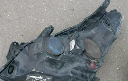 Фара правая для Opel Astra 2007 года на фотографиях