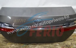 Крышка багажника для Toyota Corolla 2014 года на фотографиях