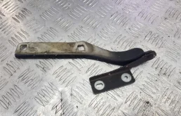 Петля капота левая для Citroen Berlingo 2016 года на фотографиях