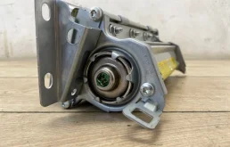 Подушка безопасности пассажира для Volkswagen Touareg на фотографиях