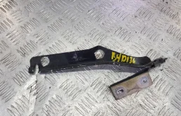 Петля капота правая для Citroen Berlingo 2016 года на фотографиях