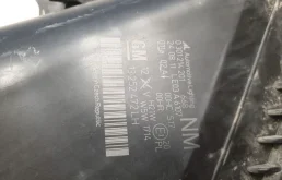 Фары для Opel Zafira 2005 года на фотографиях