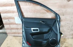 Дверь передняя левая для Opel Antara 2008 года на фотографиях