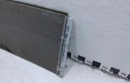 Радиатор кондиционера для Hyundai Solaris 2013 года на фотографиях