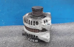 Генератор для Ford C-Max на фотографиях