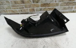 Противотуманка (ПТФ) задняя правая для Land Rover Range Rover Evoque 2010 года на фотографиях