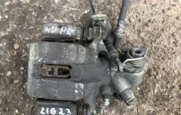 Суппорт задний правый для Honda Civic 2006 года на фотографиях