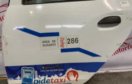 Дверь задняя левая для Renault Logan 2024 года на фотографиях