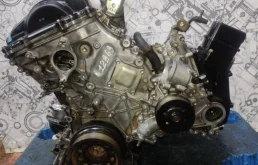 Двигатель для Toyota Land Cruiser 2014 года на фотографиях