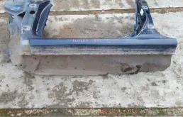 Порог левый для Nissan Almera Classic на фотографиях