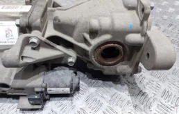 Редуктор переднего моста для Kia Sorento 2005 года на фотографиях