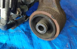 Редуктор заднего моста для Nissan X-Trail 2003 года на фотографиях