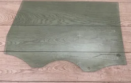 Стекла и зеркала для Audi Q7 2009 года на фотографиях