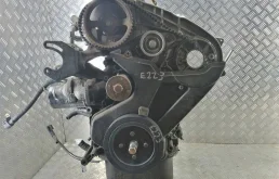 Двигатель без навесного для Mitsubishi L200 на фотографиях